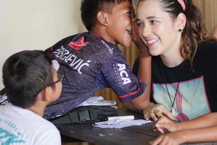 Want to go abroad and teach English? Join our team in the beautiful island of Bali.